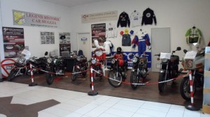 Istantanea delle moto in esposizione a Muggia