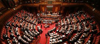Manovra, c'è il si del Senato ma è sconto sul MES