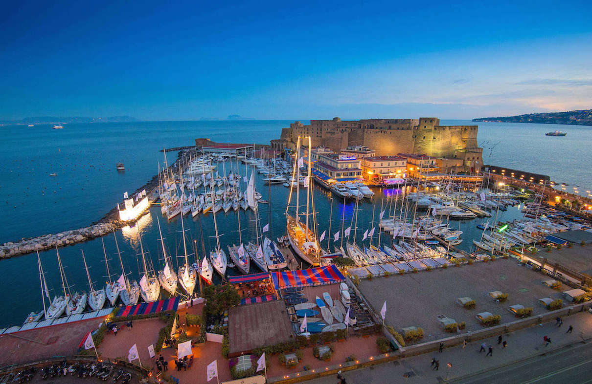 Rolex Capri Sailing Week, la vela incontra Napoli e l’isola Azzurra