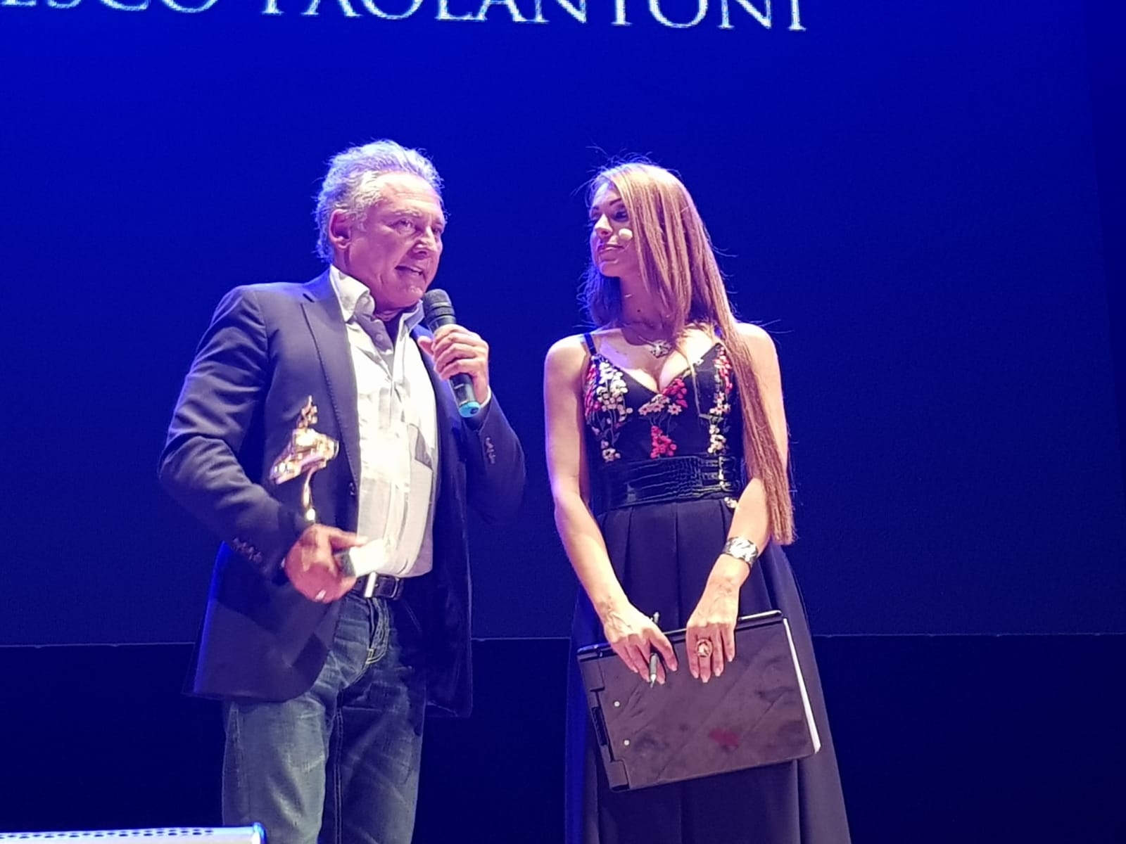 Successo per il primo gala “Vesuvio d’oro” al Pierrot di Ponticelli