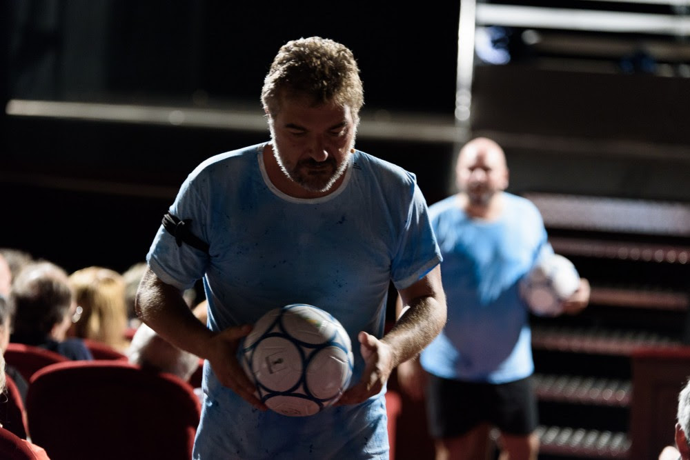 TI BUCO IL PALLONE STORIE DI CALCIO AL CORTILE - rassegna teatrale estiva