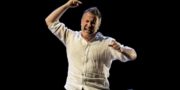 Davide Enia in “L’abisso” al Teatro Sannazaro 2