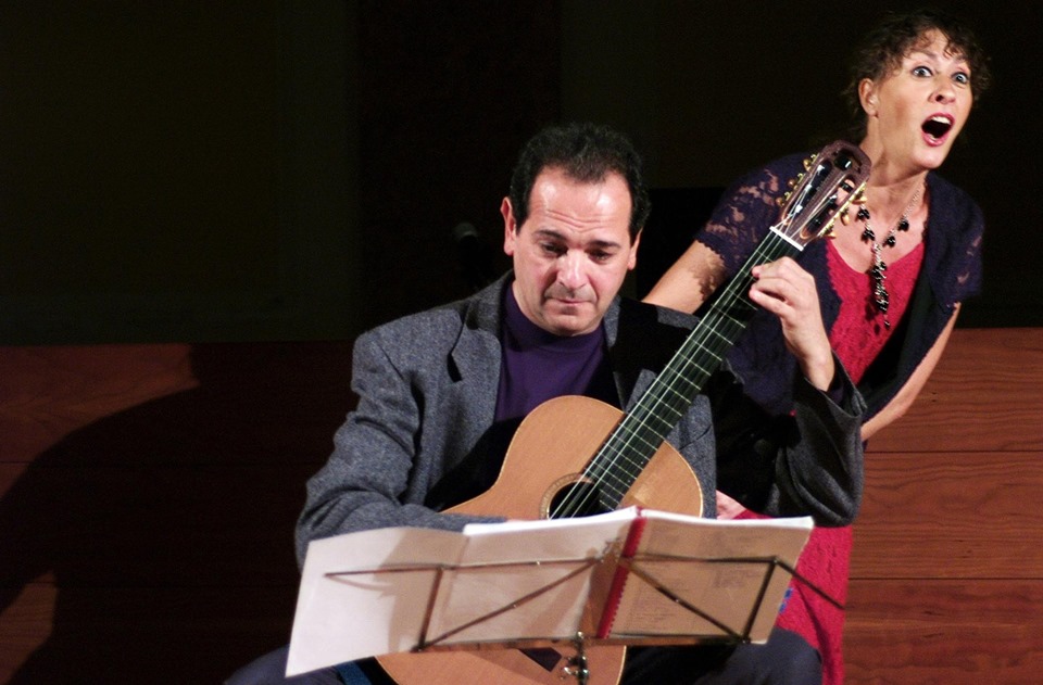 Arie e canzoni napoletane dal ‘700 al ‘900 con il minimoEnsemble di Daniela Del Monaco e Antonio Grande