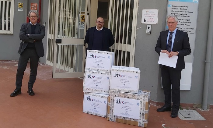 Confimprese Caserta dona oltre 300 mascherine e 100 tute protettive all'Azienda Ospedaliera Sant'Anna e San Sebastiano