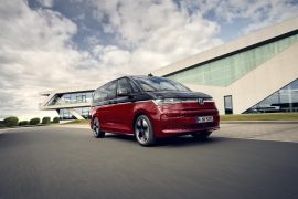 Volkswagen Veicoli Commerciali Anteprima Il nuovo Multivan vince il prestigioso Red Dot Award: Product Design