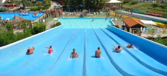 Ottaviano, arriva il voucher per i campi estivi: 250 euro per i minori fino a 16 anni. Tra le strutture, anche parchi acquatici