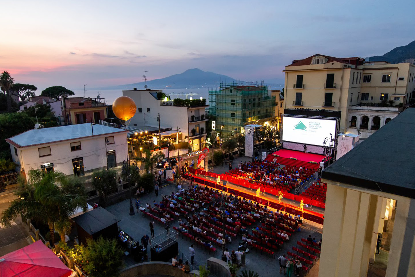 Social World Film Festival, presentata l’11a edizione:  premio alla carriera a Silvio Orlando