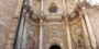 la porta della cattedrale